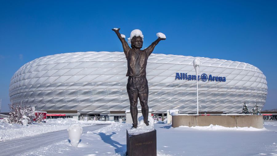 Sân vận động Allianz Arena là một trong những sân vận động hiện đại và độc đáo nhất thế giới