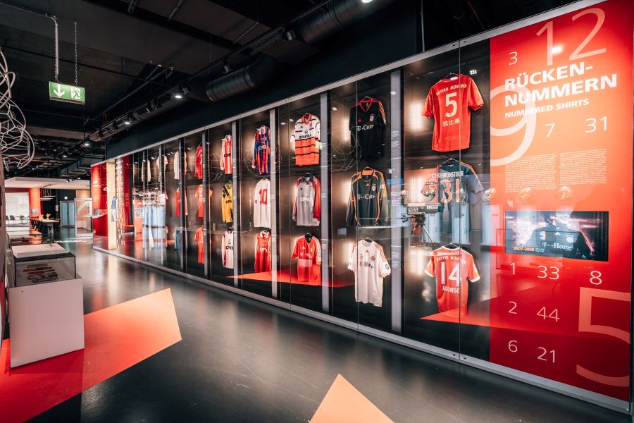 Bảo tàng FC Bayern Museum là điểm dừng chân tuyệt vời dành cho người hâm mộ bóng đá