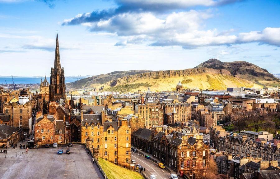 Vẻ đẹp yên bình tại thành phố Edinburgh