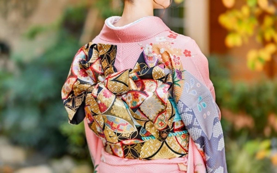Tuy đều là trang phục truyền thống nhưng Kimono và Yukata cũng có những điểm khác biệt