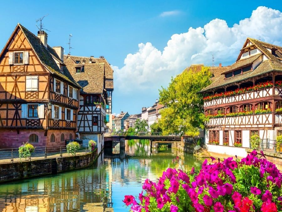 Phong cảnh thiên nhiên hữu tình của nước Pháp