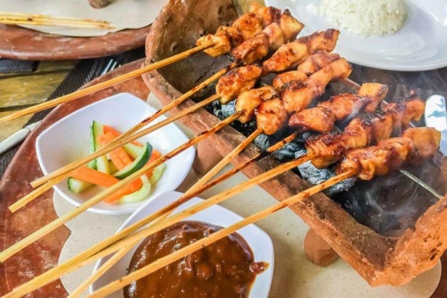 Satay - thơm lừng cả một góc phố