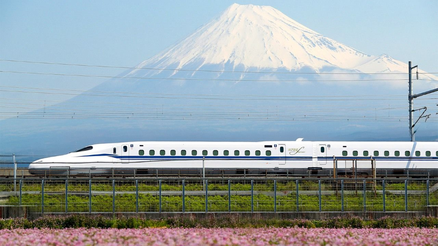 Shinkansen là trải nghiệm thú vị mà bạn không được bỏ qua khi đi du lịch Nhật Bản