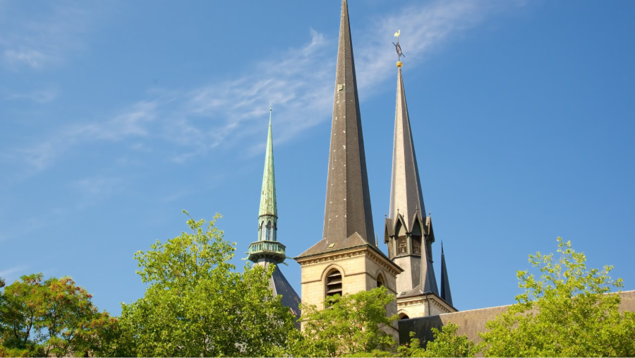 Nhà thờ Đức Bà Luxembourg là một kiệt tác kiến trúc, hội tụ tinh hoa của phong cách Gothic và Phục Hưng