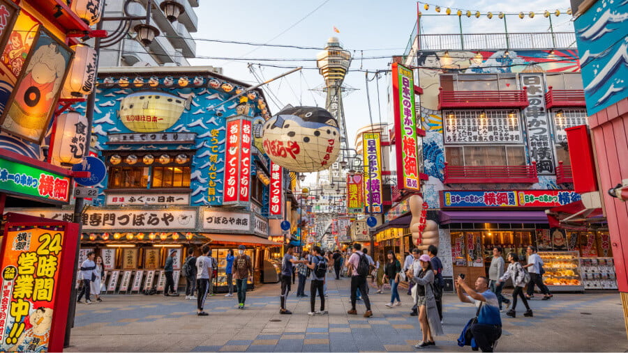 Tsutenkaku là một điểm đến nổi tiếng, thu hút hàng triệu tín đồ du lịch Nhật Bản mỗi năm