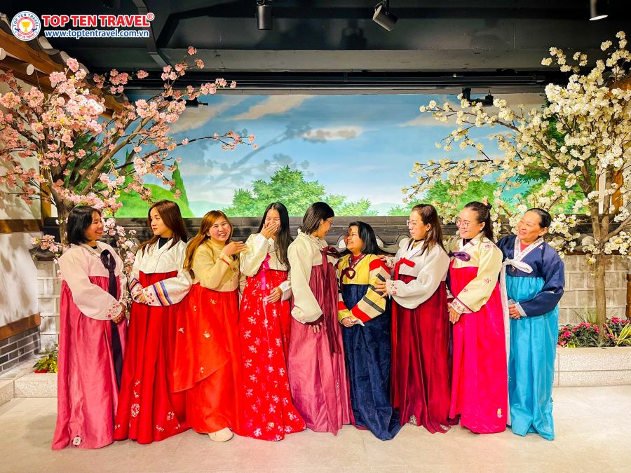 Du lịch Seoul tháng 4 cùng Top Ten Travel