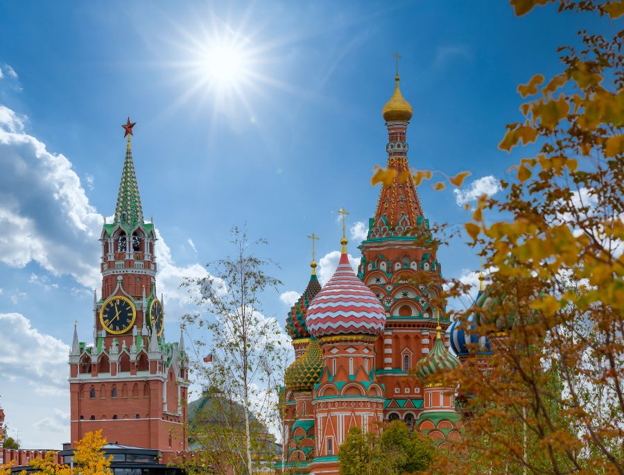 Nhà thờ Thánh Basil trải qua 6 năm xây dựng với kiến trúc vô cùng ấn tượng