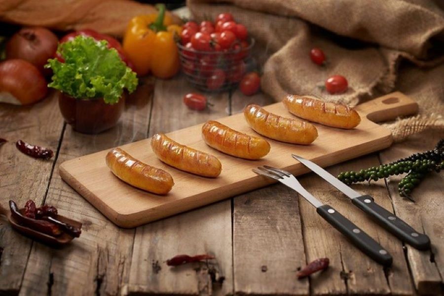 Xúc xích Cumberland cực kì nổi tiếng của Anh