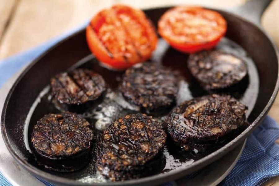 Black Pudding trông như những chiếc bánh Socola ngon tuyệt