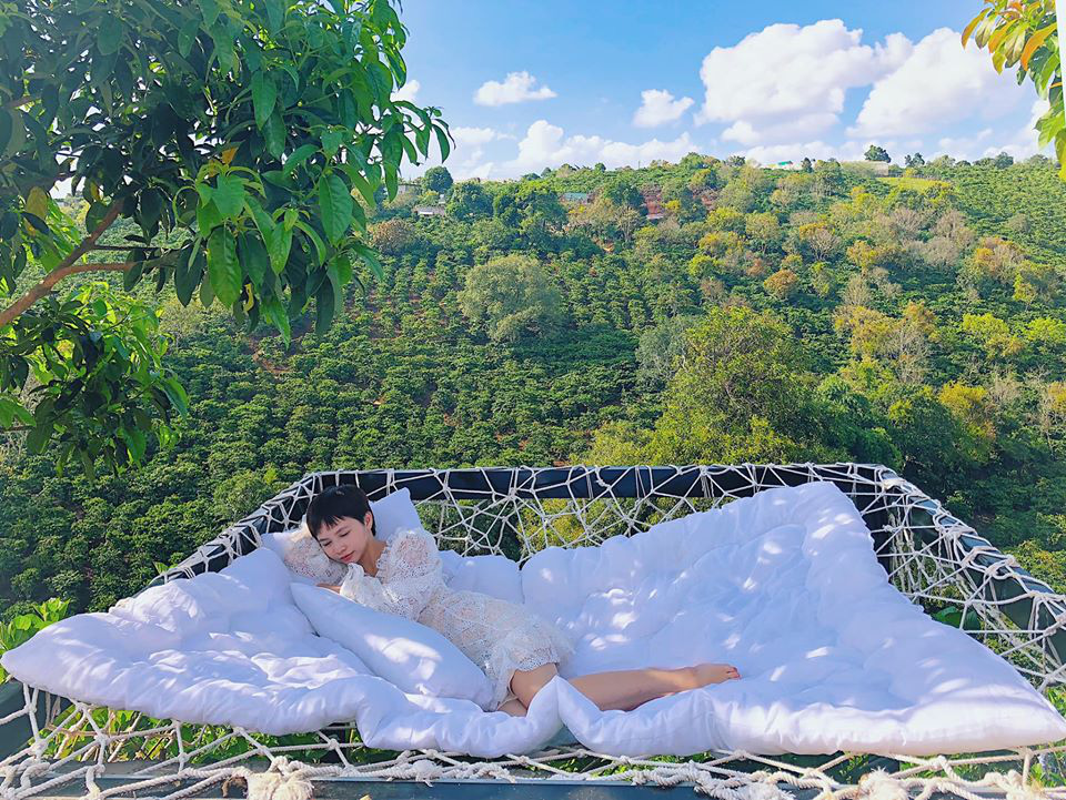 Thả dáng tại "tiểu Bali" thơ mộng giữa lòng Đà Lạt