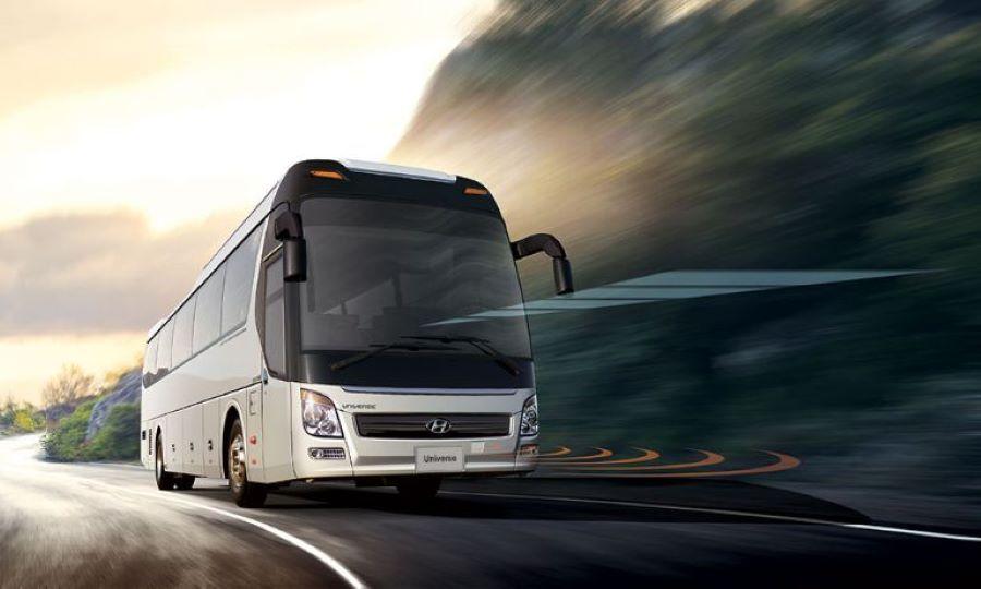 Du khách có thể đi xe khách từ Hà Nội