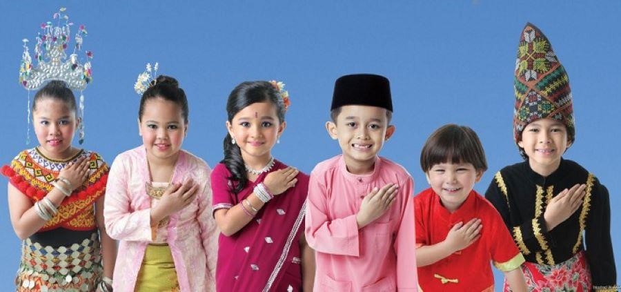 Người dân có nhiều quốc tịch khác nhau tại Singapore