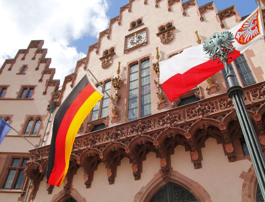 Với tuổi đời hơn 600 năm, tòa nhà đã chứng kiến rất nhiều các sự kiện lịch sử quan trọng của thành phố