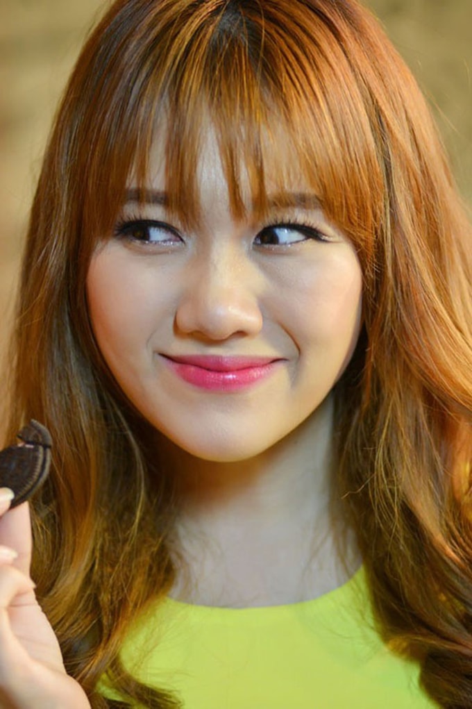 Tóc mái thưa nhẹ nhàng như Hariwon