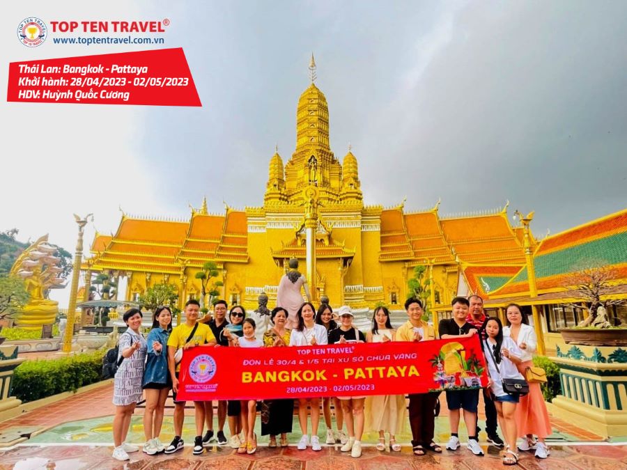 Tổng hợp hình đoàn tour du lịch khởi hành tháng 4 tại Top Ten Travel