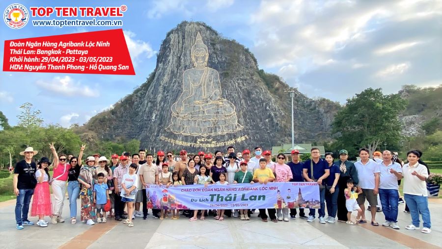 Tổng hợp hình đoàn tour du lịch khởi hành tháng 4 tại Top Ten Travel