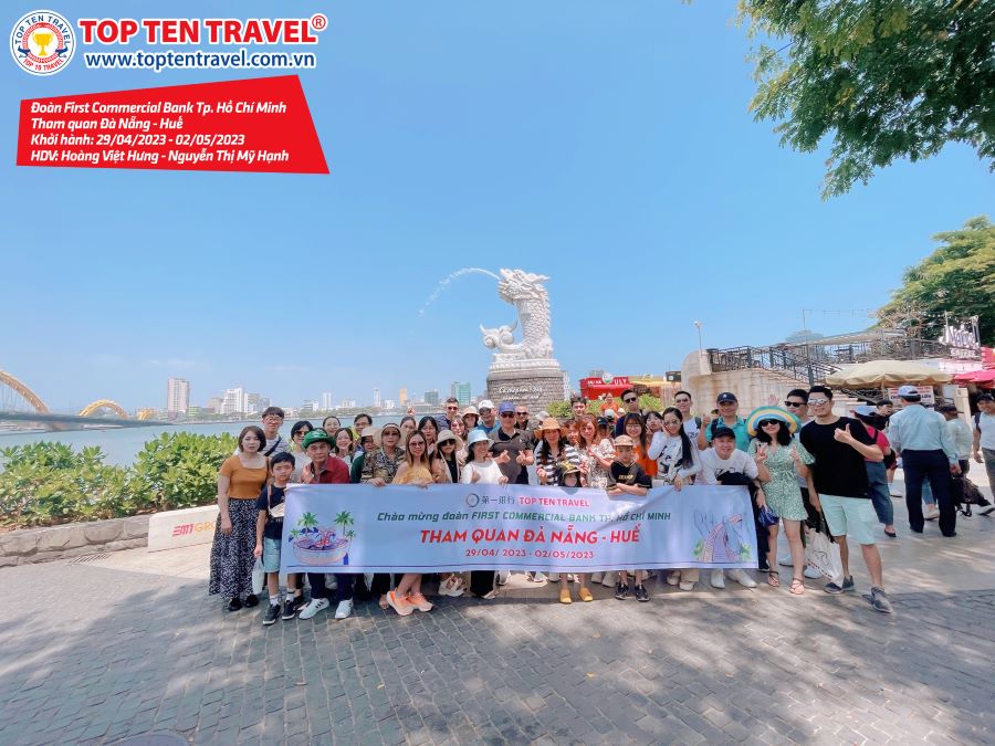 Tổng hợp hình đoàn tour du lịch khởi hành tháng 4 tại Top Ten Travel