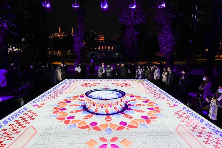 Paris Nuit Blanche - lễ hội nghệ thuật hàng đầu tại Paris