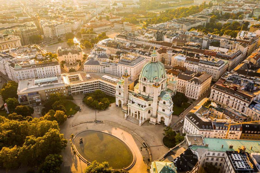 Vienna là sự tổng hòa của vẻ lãng mạng pha chút hoài cổ