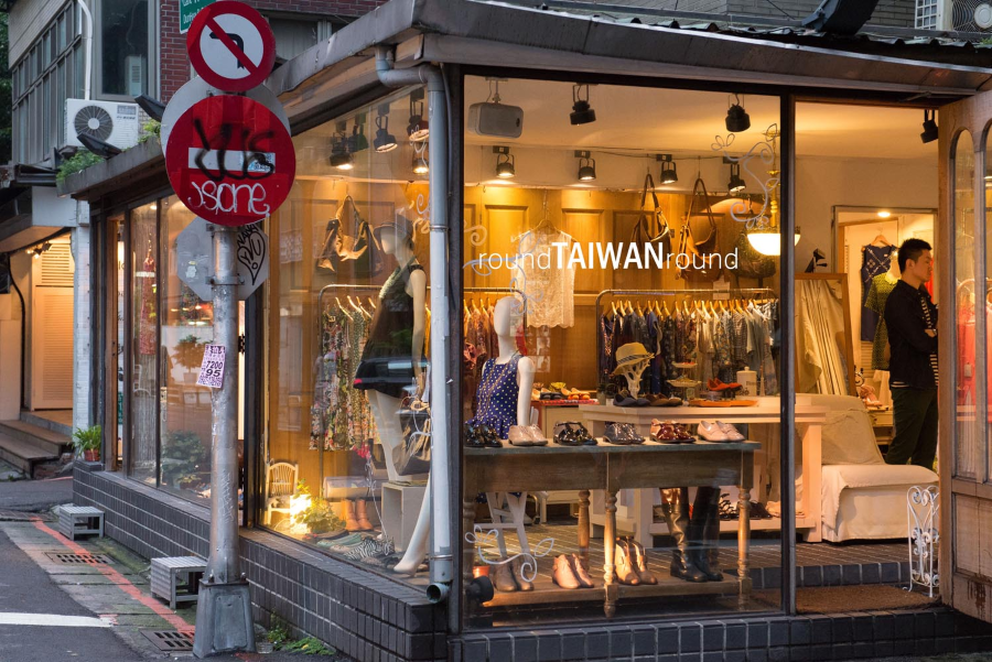 Khu mua sắm Zhongxiao Dunhua - Một trong những địa điểm du lịch Đài Bắc Đài Loan mà bạn không nên bỏ lỡ