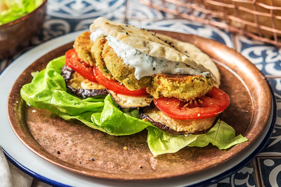 Falafel im Brot - một trong những món ăn Berlin nổi tiếng thơm ngon, hấp dẫn