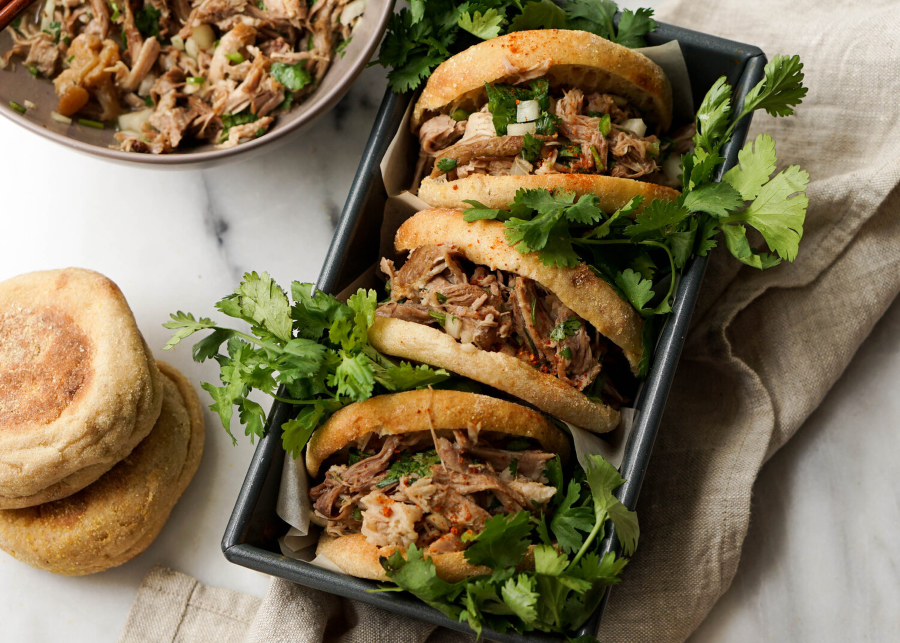 Bánh hamburger Tây An sở hữu hương vị đặc trưng, khó cưỡng