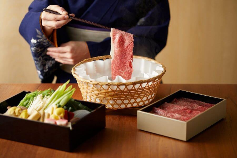 Nhà hàng Kyoto Hyoki Ginza Main là một trải nghiệm ẩm thực mà bạn nên thử khi đến Nhật Bản