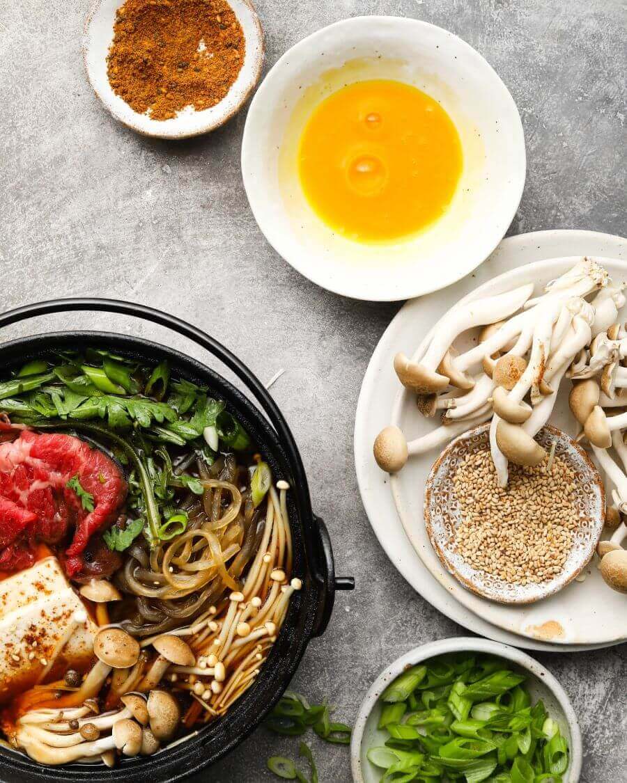 Nhà hàng Moritaya Tokyo Marunouchi nổi tiếng với món sukiyaki theo phong cách Kansai