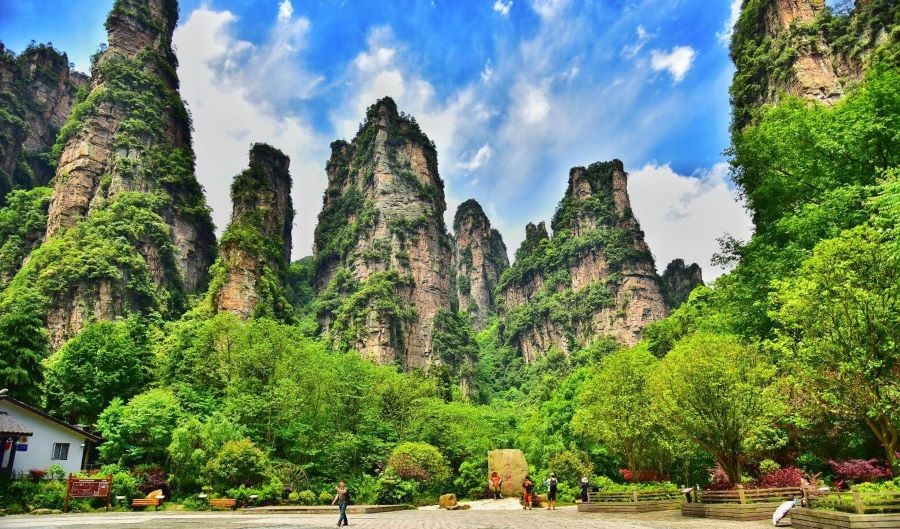 Bức tranh thiên nhiên tựa chốn tiên cảnh tại công viên Trương Gia Giới