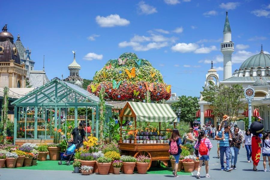 Các khu chủ đề này luôn hứa hẹn sẽ mang đến rất nhiều những trải nghiệm cực kì thú vị và hấp dẫn cho du khách đấy!