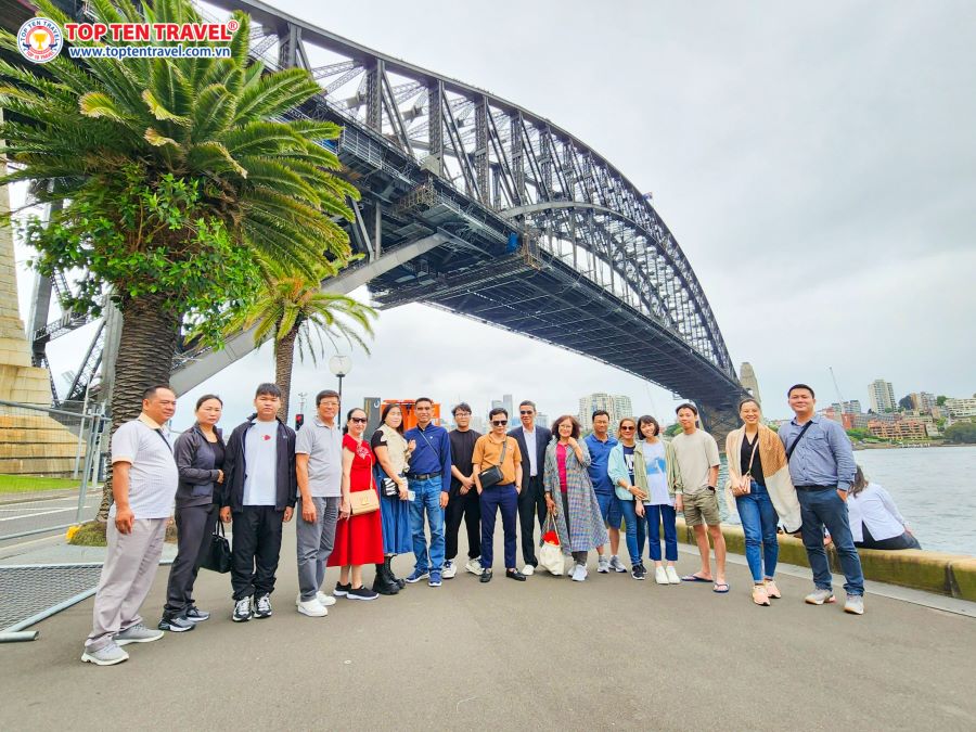Những vị khách đã tin tưởng và lựa chọn tour du lịch Úc tại Top Ten Travel