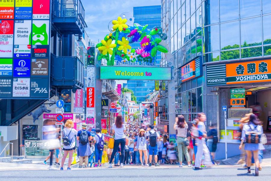 Khu phố Harajuku nổi tiếng là điểm đến ưa thích của giới trẻ Nhật cũng như du khách quốc tế 