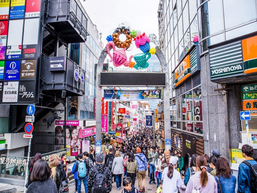 Khu phố Harajuku thu hút lượng lớn du khách ghé thăm mỗi năm 