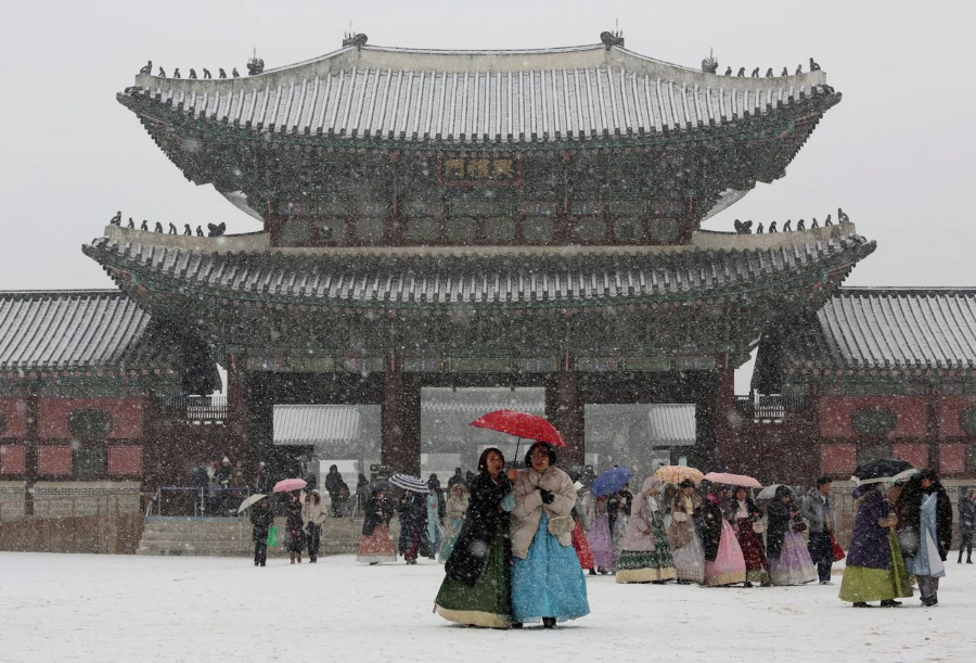 Cung điện Gyeongbokgung - Một trong những địa điểm du lịch Seoul tuyệt đẹp mà bạn nhất định không thể bỏ qua