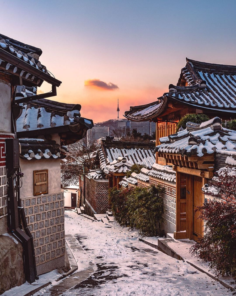 Làng Bukchon Hanok một địa điểm “sống ảo” không thể bỏ qua khi đi du lịch Hàn Quốc mùa đông