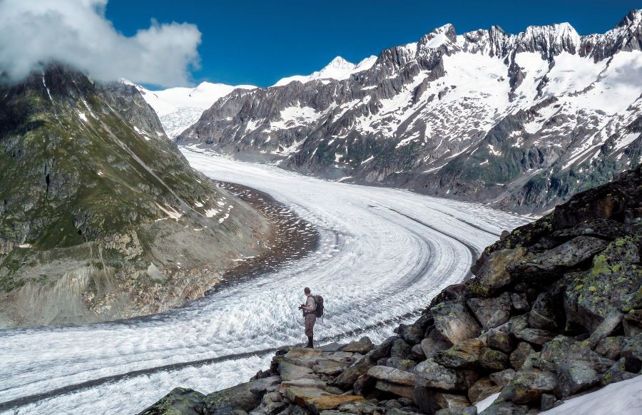 Sông băng Aletsch được coi là sông băng lớn nhất châu Âu với khung cảnh thiên nhiên cực kỳ choáng ngợp 