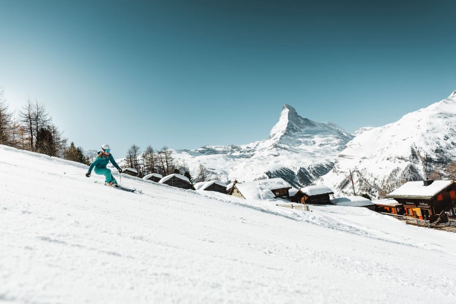 Đừng bỏ lỡ trải nghiệm trượt tuyết cực kỳ hấp dẫn tại Matterhorn bạn nhé 