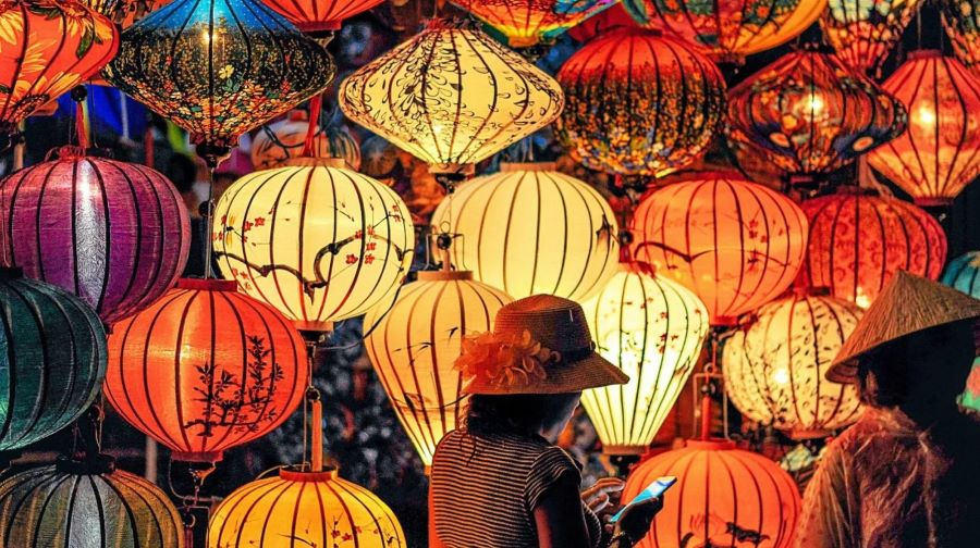 Các lễ hội truyền thống ở Hongkong cũng là chủ đề được nhiều du khách quan tâm