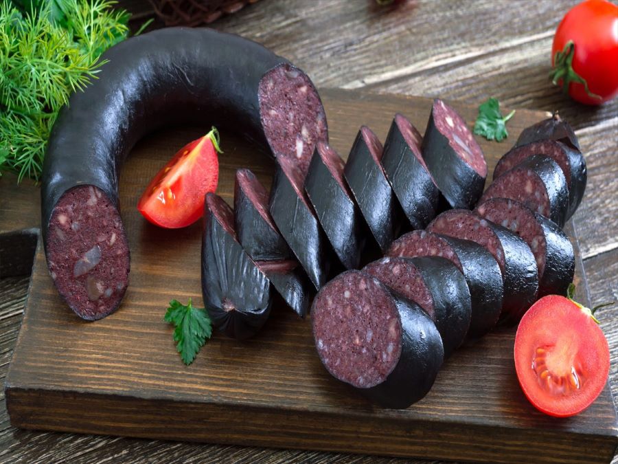 Blutwurst - Xúc xích huyết lợn thơm ngon nức tiếng du khách không thể bỏ lỡ tại Đức 