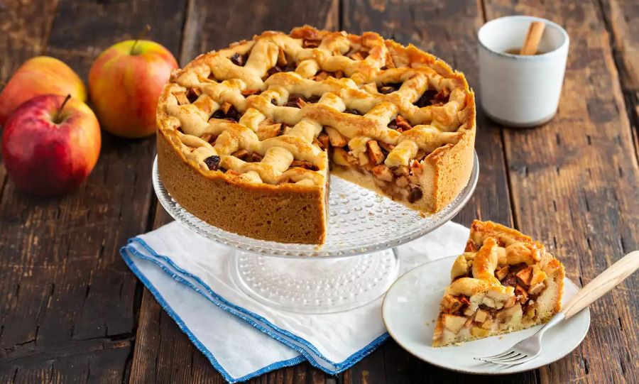 Appeltaart - món bánh thơm ngon, giá hạt dẻ và dễ ăn do đó được rất nhiều người yêu thích