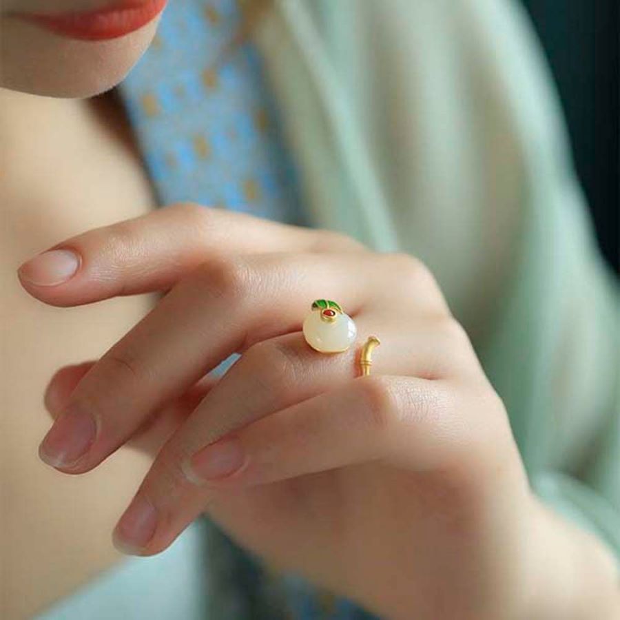 Những trang sức bằng ngọc vô cùng tinh tế và sang trọng