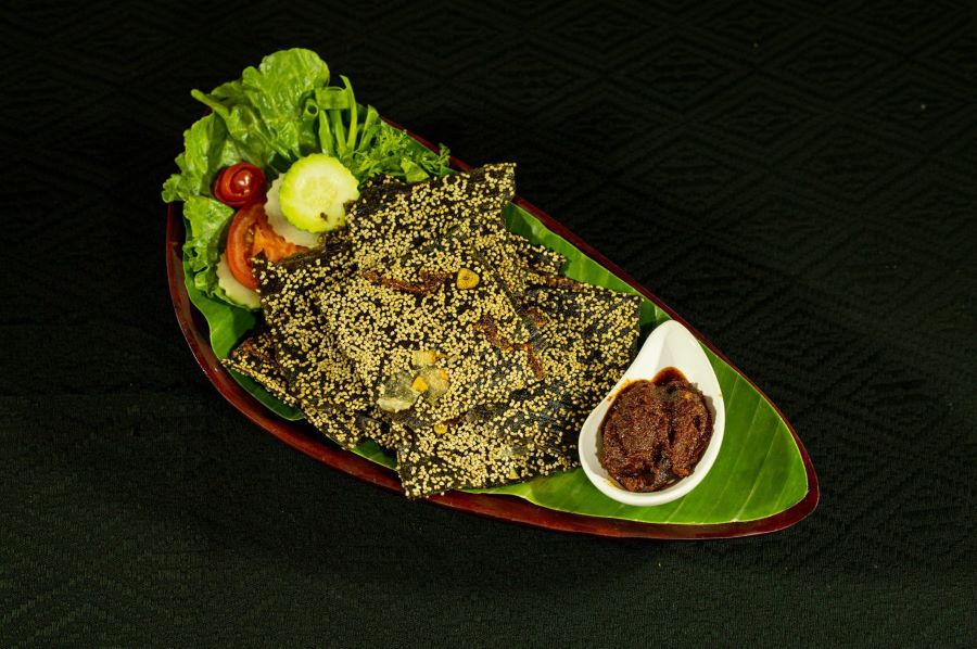 Rong biển chiên Kaipen là một món ăn vặt cực kỳ nổi tiếng và được ưa chuộng tại xứ sở Triệu Voi