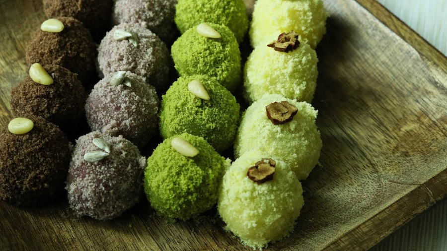 Gyeongdan là những viên bánh gạo nhỏ nhắn, tròn trịa vô cùng bắt mắt