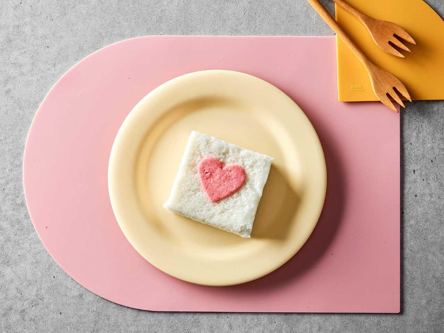 Baekseolgi là một loại bánh truyền thống của Hàn Quốc được làm từ bột gạo, đường và nước