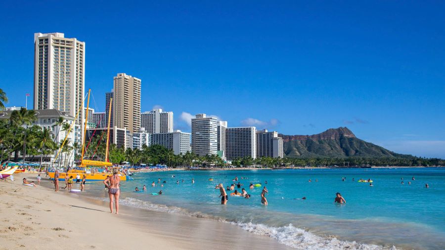 Waikiki không chỉ là một bãi biển, mà còn là một biểu tượng của Hawaii