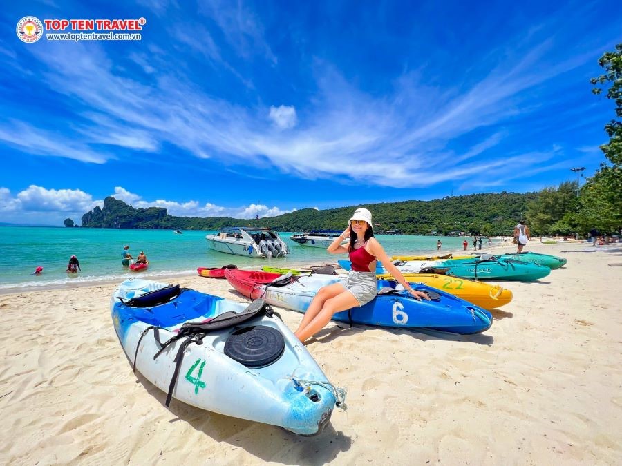 Phuket sở hữu rất nhiều hoạt động dưới nước hấp dẫn