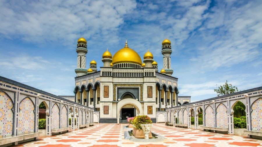 Brunei là đất nước Hồi giáo giàu có, nổi tiếng