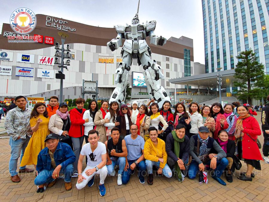 Đoàn khách nhà Top Ten Travel đi tour Nhật Bản