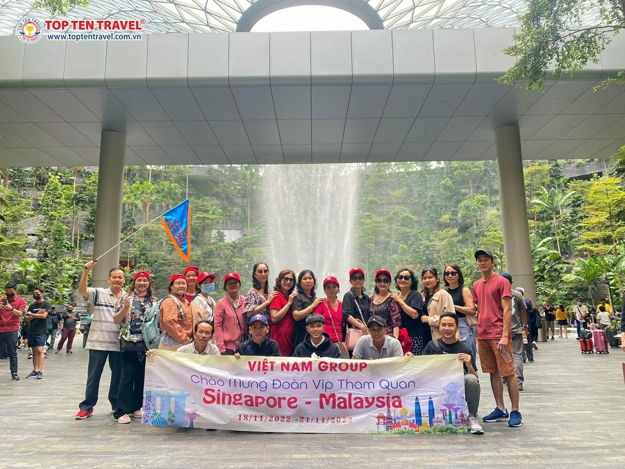 Garden by the Bay – “Thành phố trong một khu vườn”