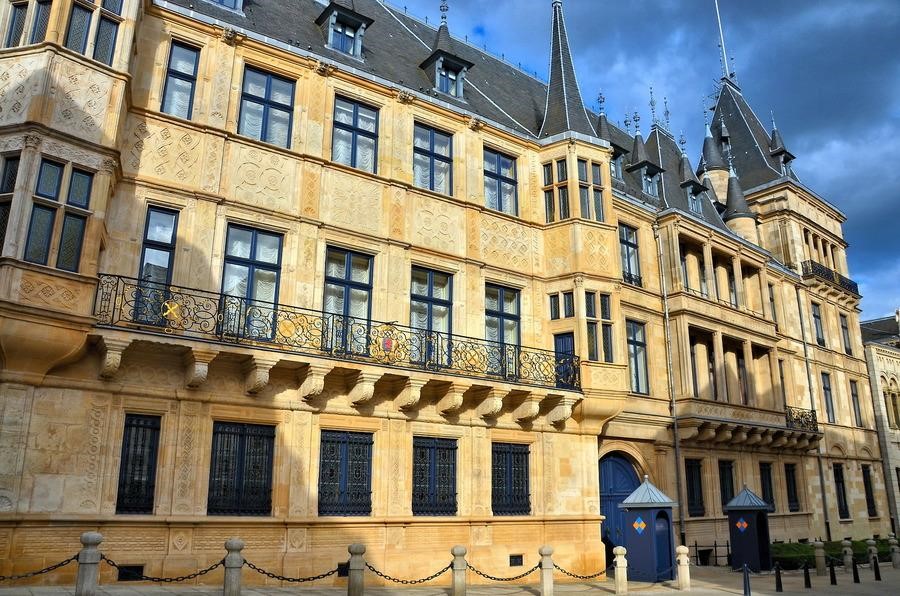 Kiến trúc của Viện Lập pháp Luxembourg